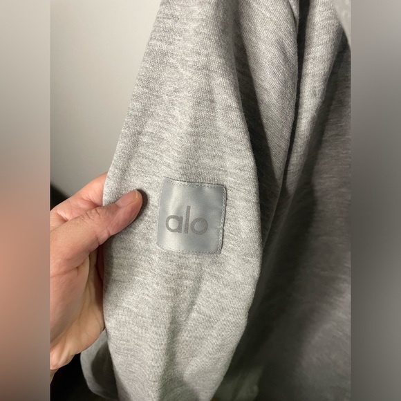 NWT Alo Yoga Men’s Gray Everday Full Zip Hoodie Hooded Sweatshirt - Picture 9 of 10